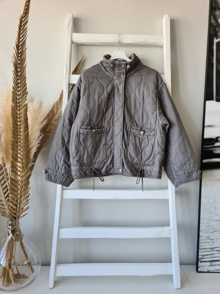 gesteppte Bomberjacke REPEAT- grau SALE