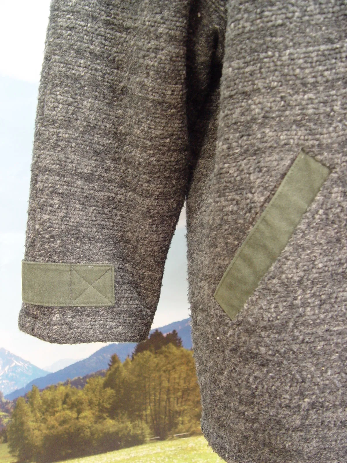Langer, Dicker Trachtenpullover Besatz & Stickerei Damen Trachten Pullover Gr.40